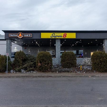 Super 8 By Wyndham Prince George Exterior photo