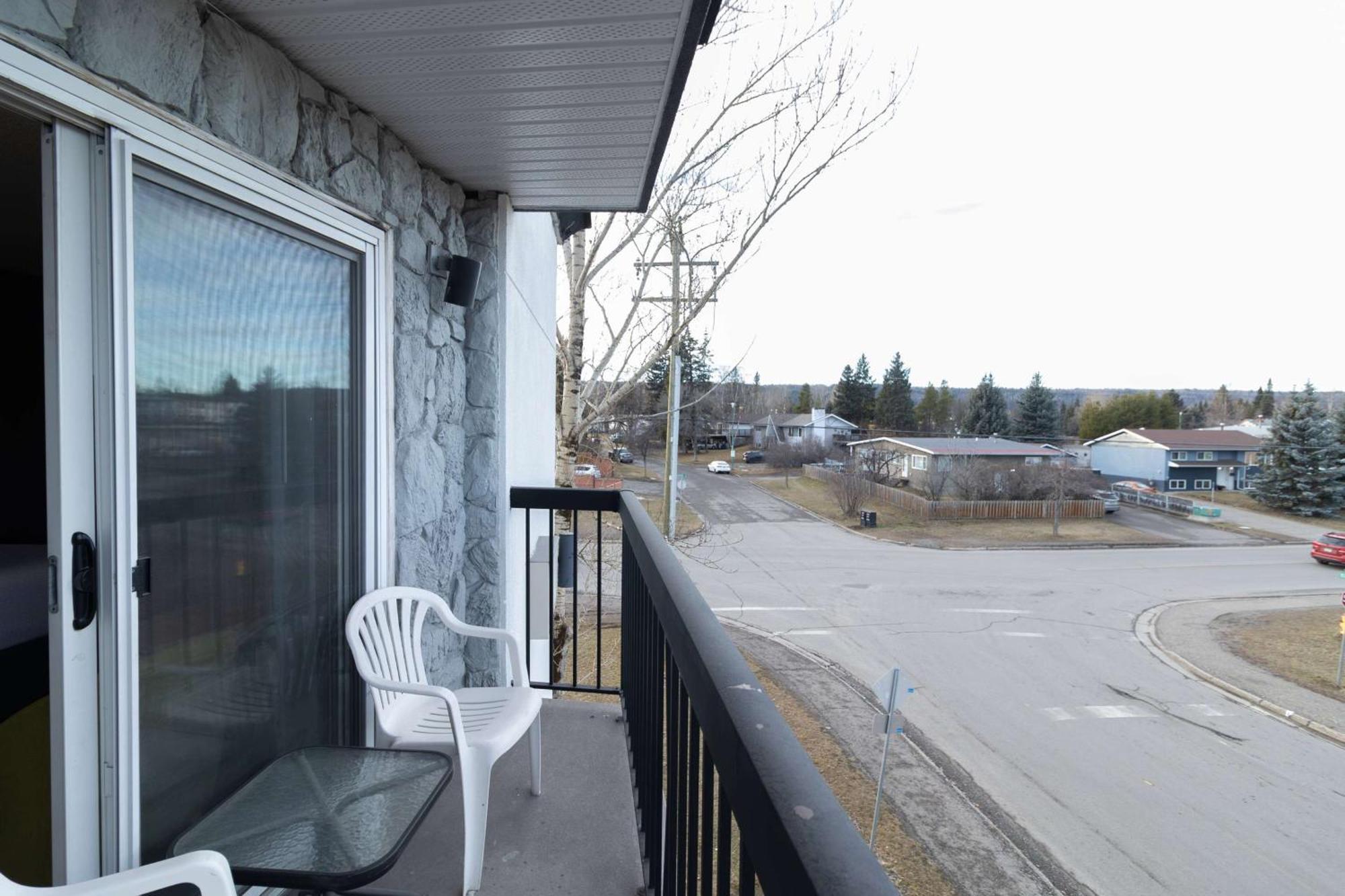 Super 8 By Wyndham Prince George Exterior photo