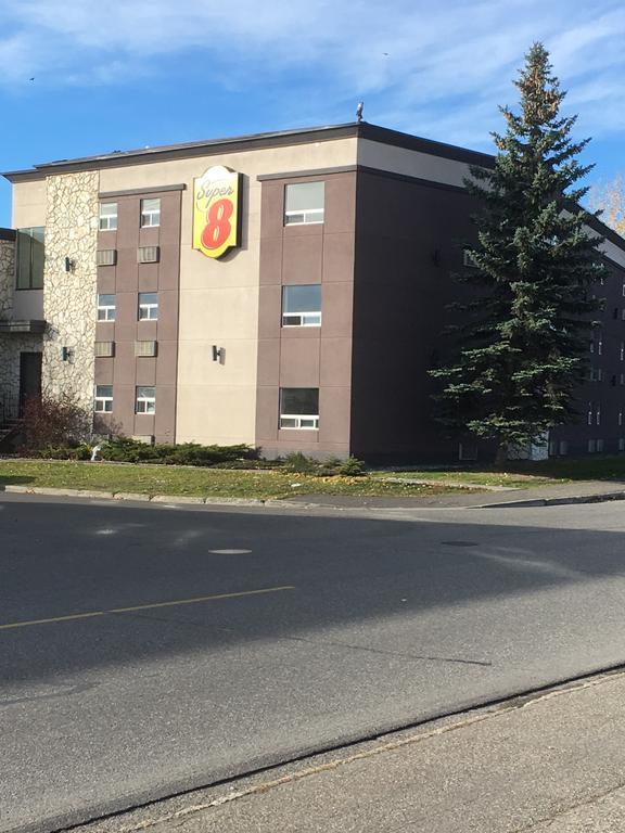 Super 8 By Wyndham Prince George Exterior photo