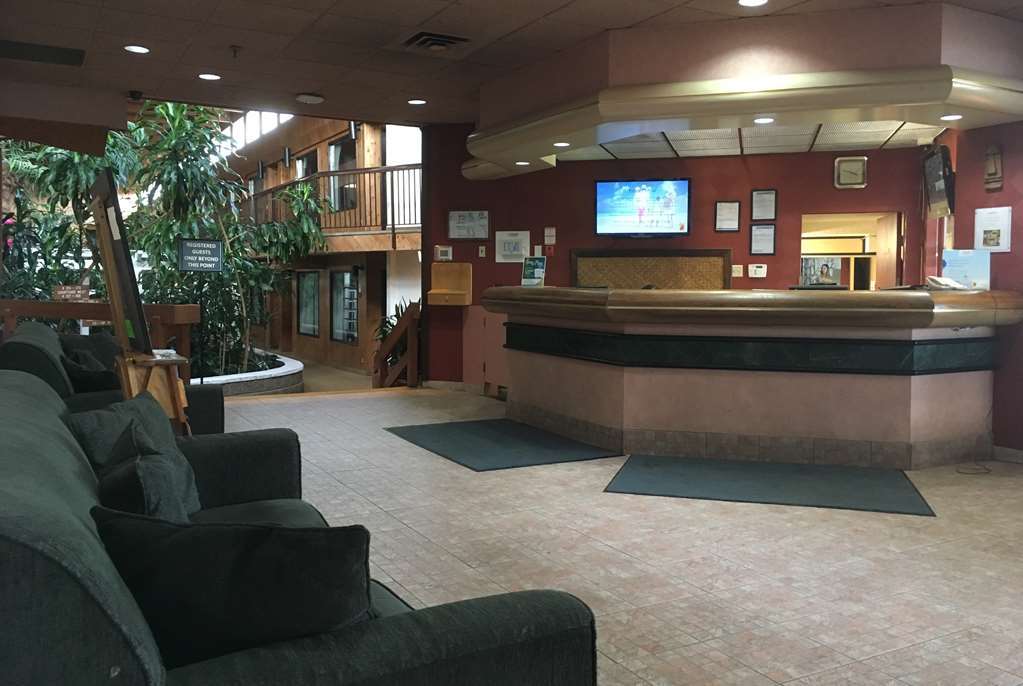 Super 8 By Wyndham Prince George Interior photo